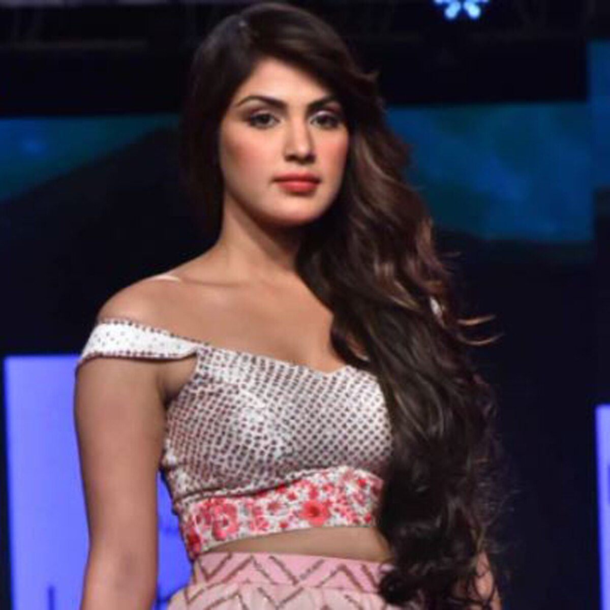 रिया चक्रवर्ती