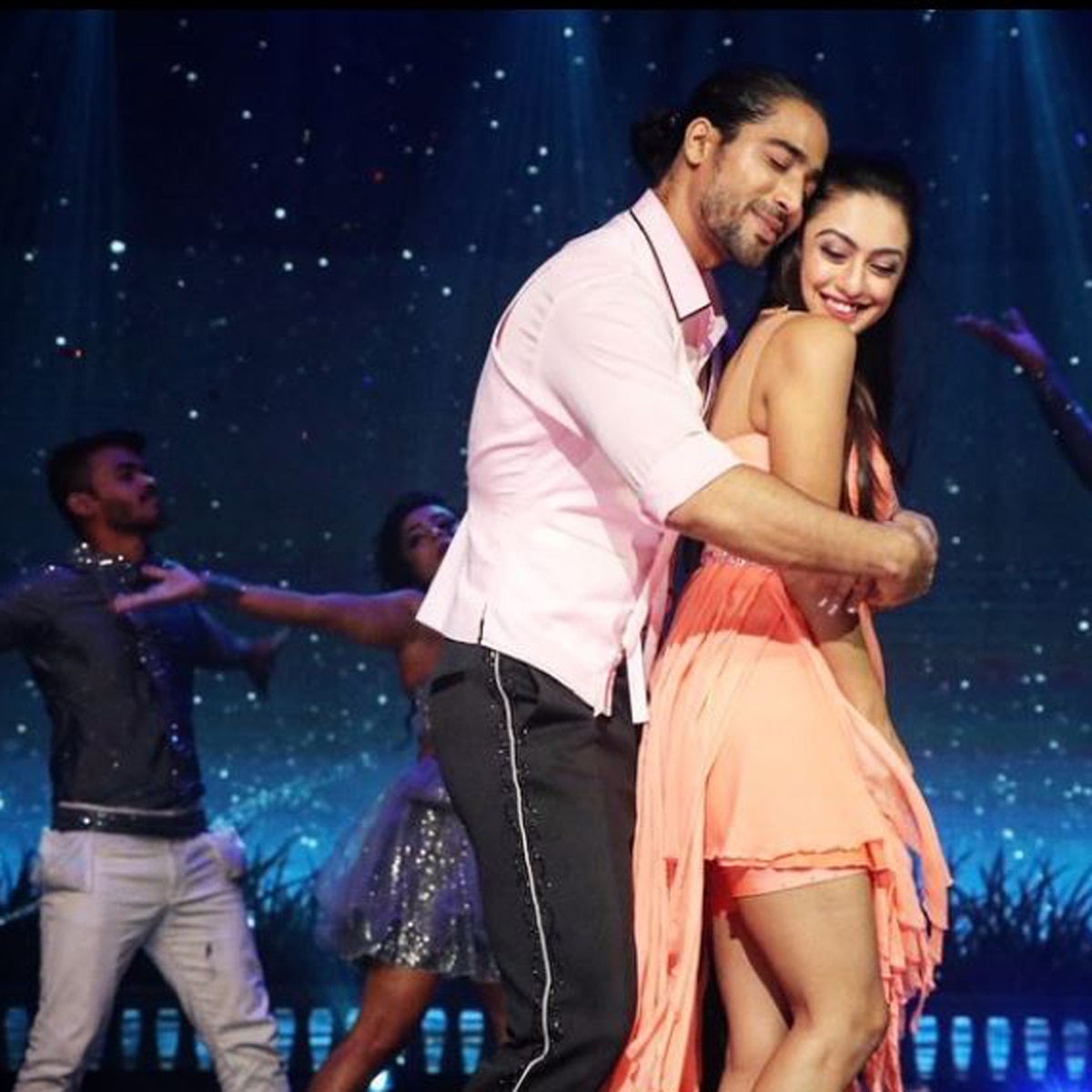 सनम जौहर और अबिगेल पांडे