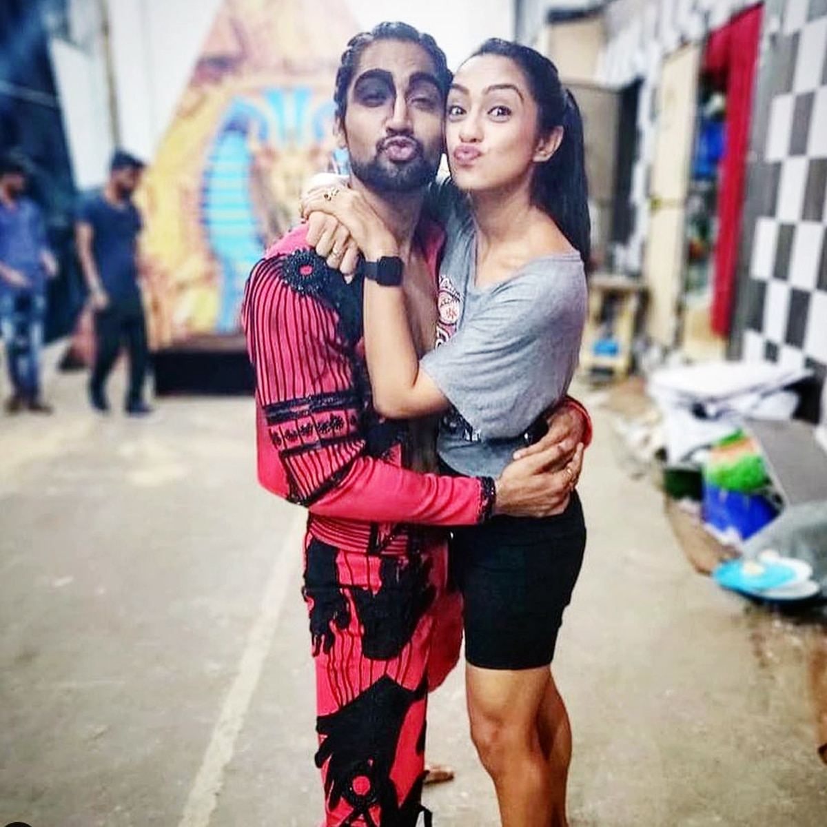 सनम जौहर और अबिगेल पांडे