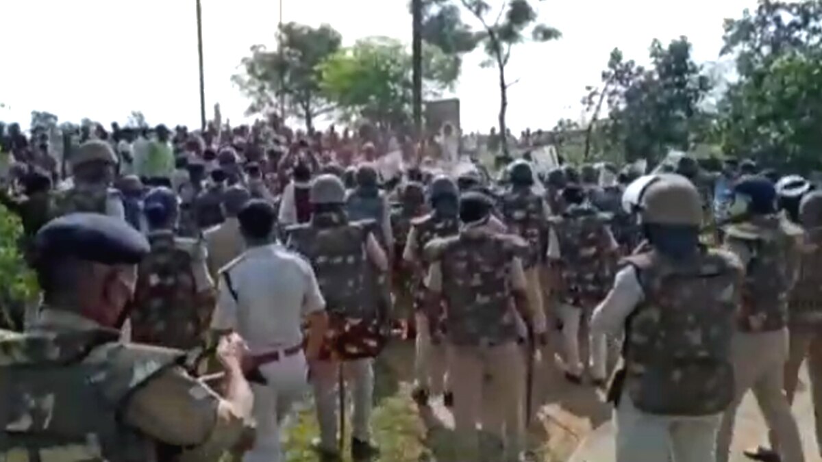 पुलिस थाने में सर्विस रिवॉल्वर की गोली से मौत.