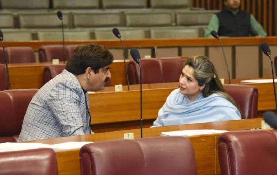 घरवालों के खिलाफ शिकायत नहीं होती दर्द