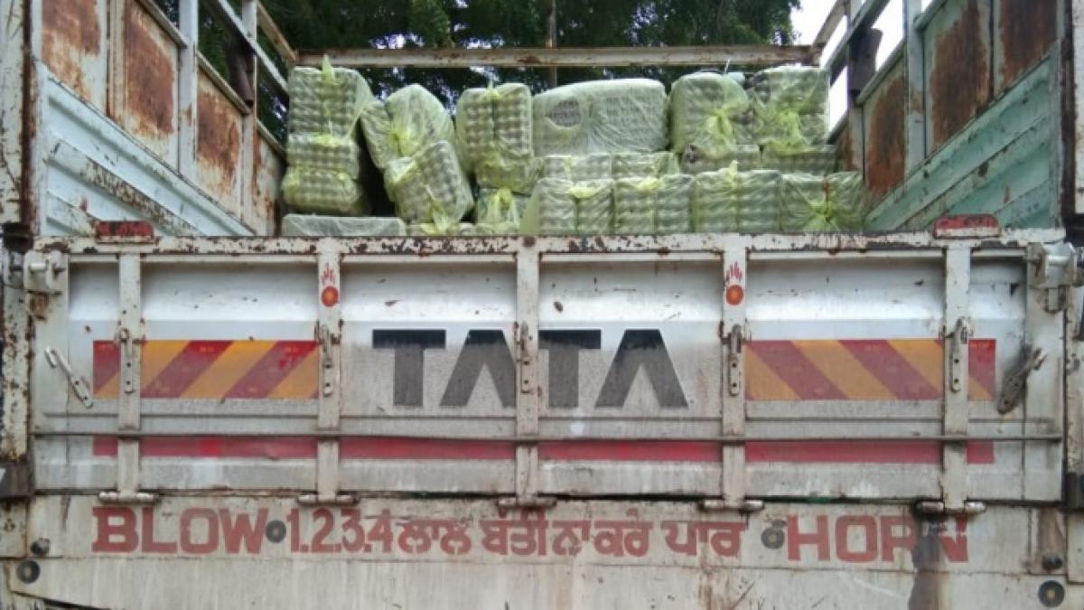  चुनाव आते ही बढ़ी अवैध शराब की तस्करी, 40 लाख रुपये की अवैध अंग्रेजी शराब बरामद.