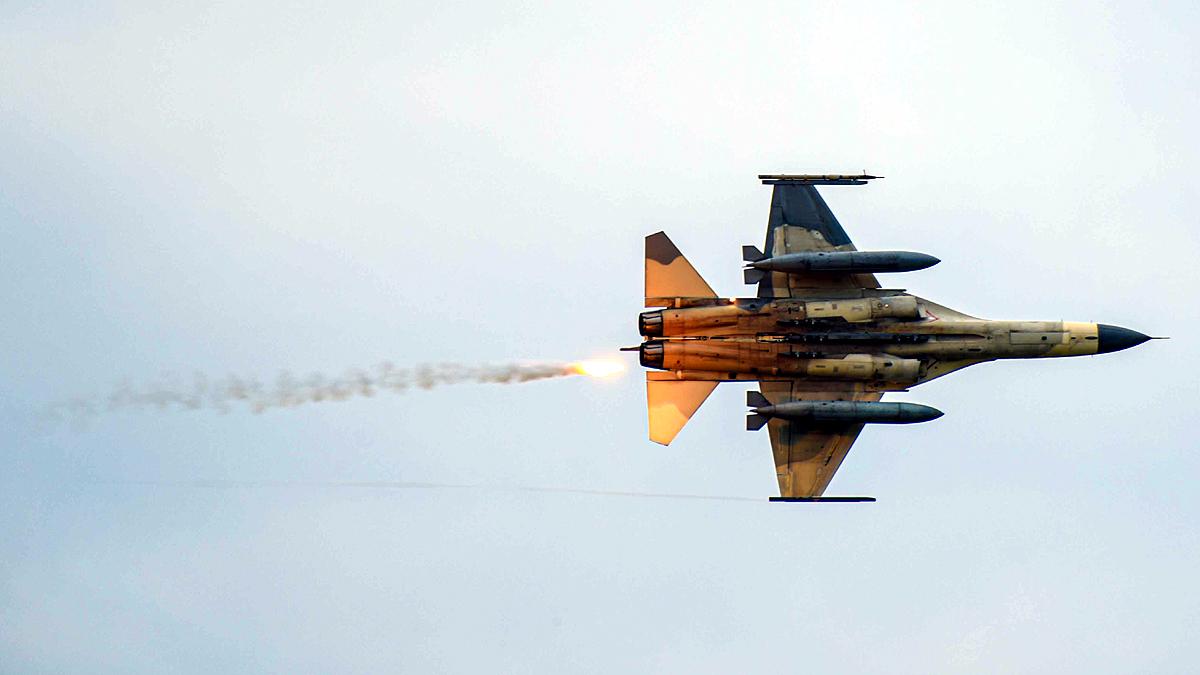 Taiwan says Chinese anti submarine fighter Jets off its coast 