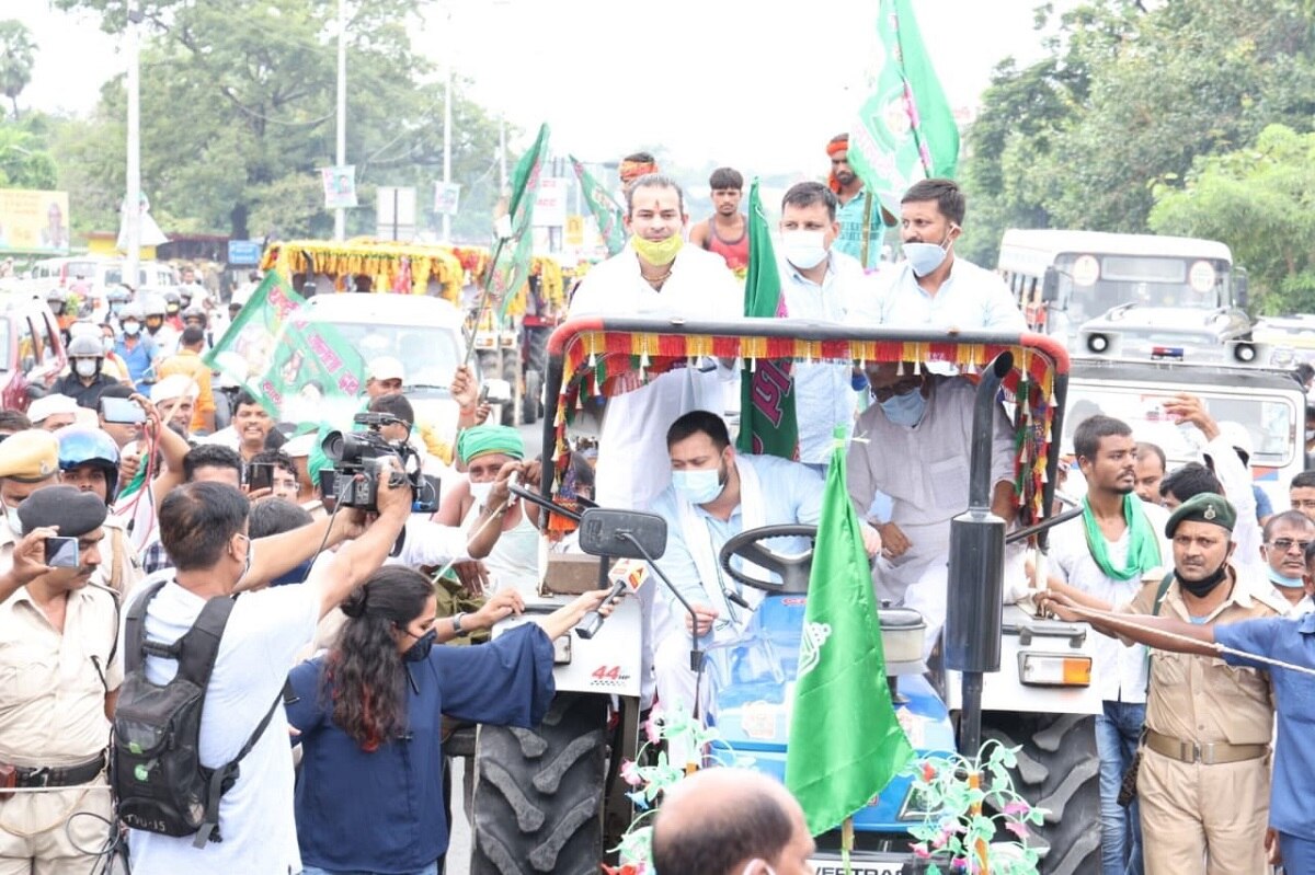 कृषि बिल के खिलाफ देशभर के किसान सड़कों पर