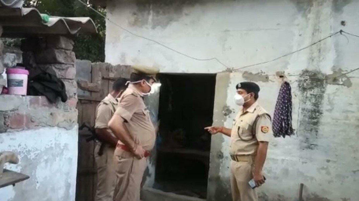 9 साल की लड़की ने की आत्महत्या (फोटो आजतक)