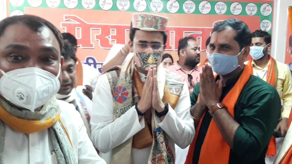 भाजयुमो के राष्ट्रीय अध्यक्ष तेजस्वी सूर्या (फोटो आजतक)