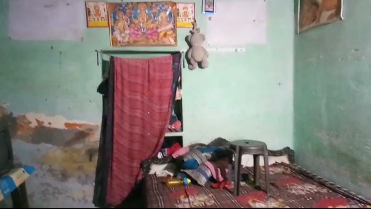 9 साल की लड़की ने की आत्महत्या (फोटो आजतक)