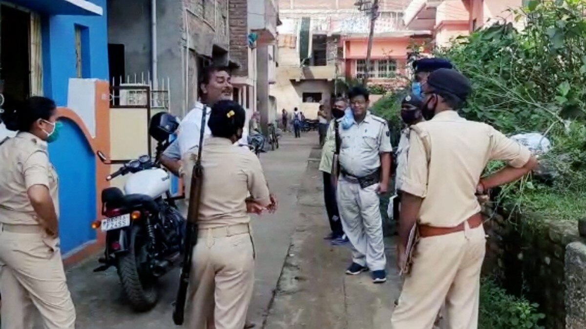 12वीं के छात्र ने फंदे पर लटकर कर जान दे दी जान (फोटो आजतक)