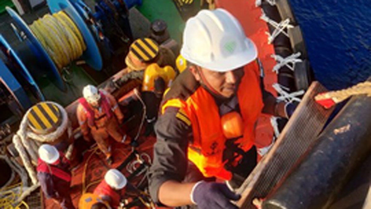 श्रीलंकन तेल टैंकर में आग, 22 लोगों को बचाया, चालक दल का सदस्य लापता (फोटो एएनआई)