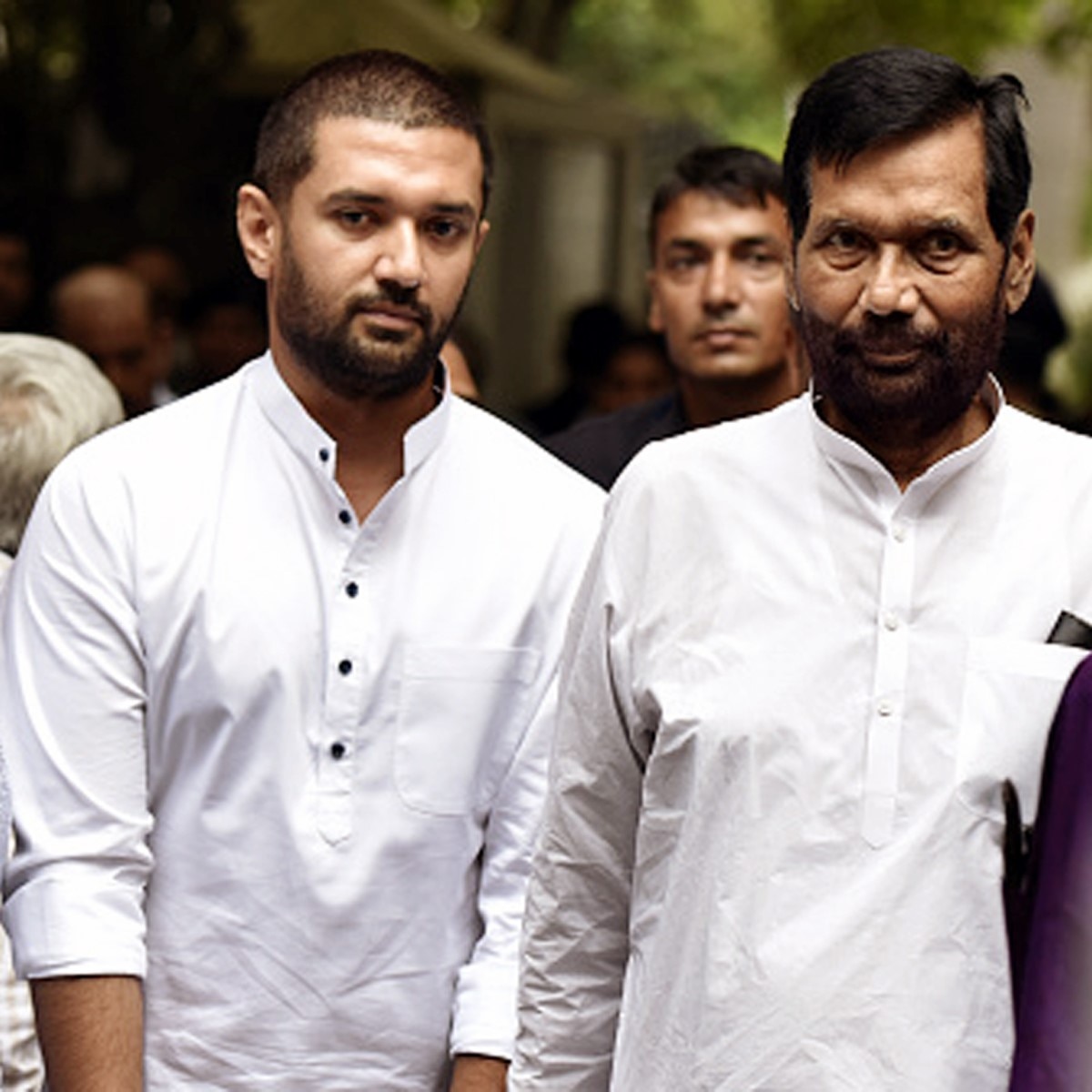 Chirag Paswan education