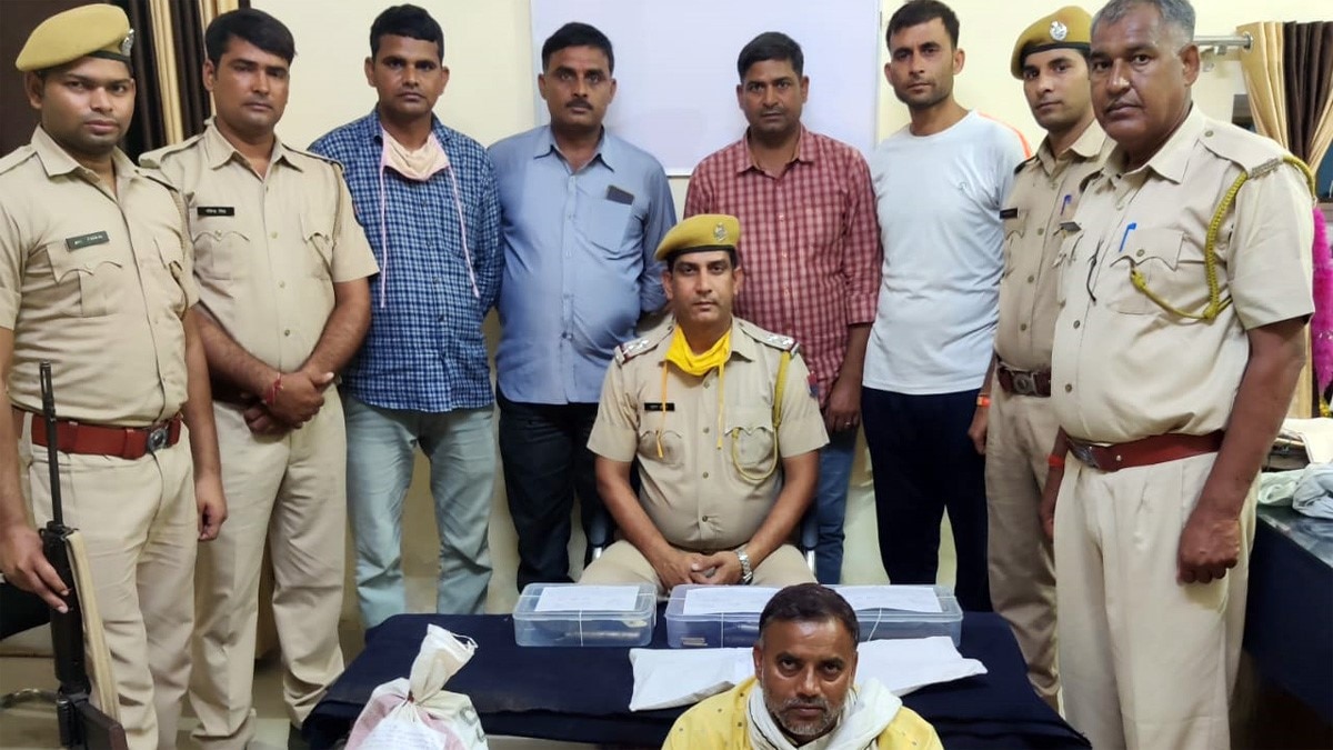 अवैध हथियार बनाने का कारोबार (फोटो आजतक)