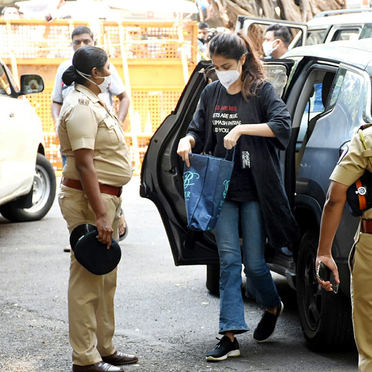 रिया चक्रवर्ती