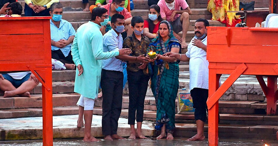 होम क्वारंटीन नियमोॆ में ढील