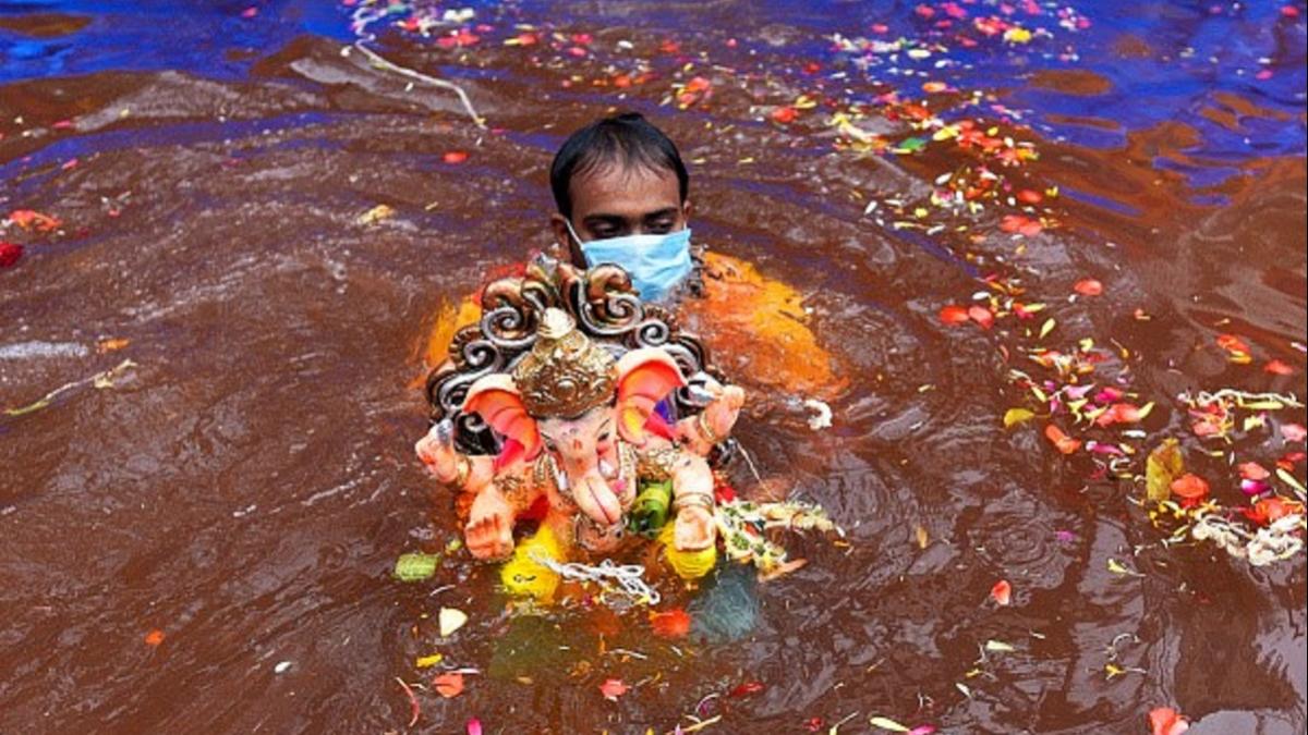Ganesh visarjan 2020