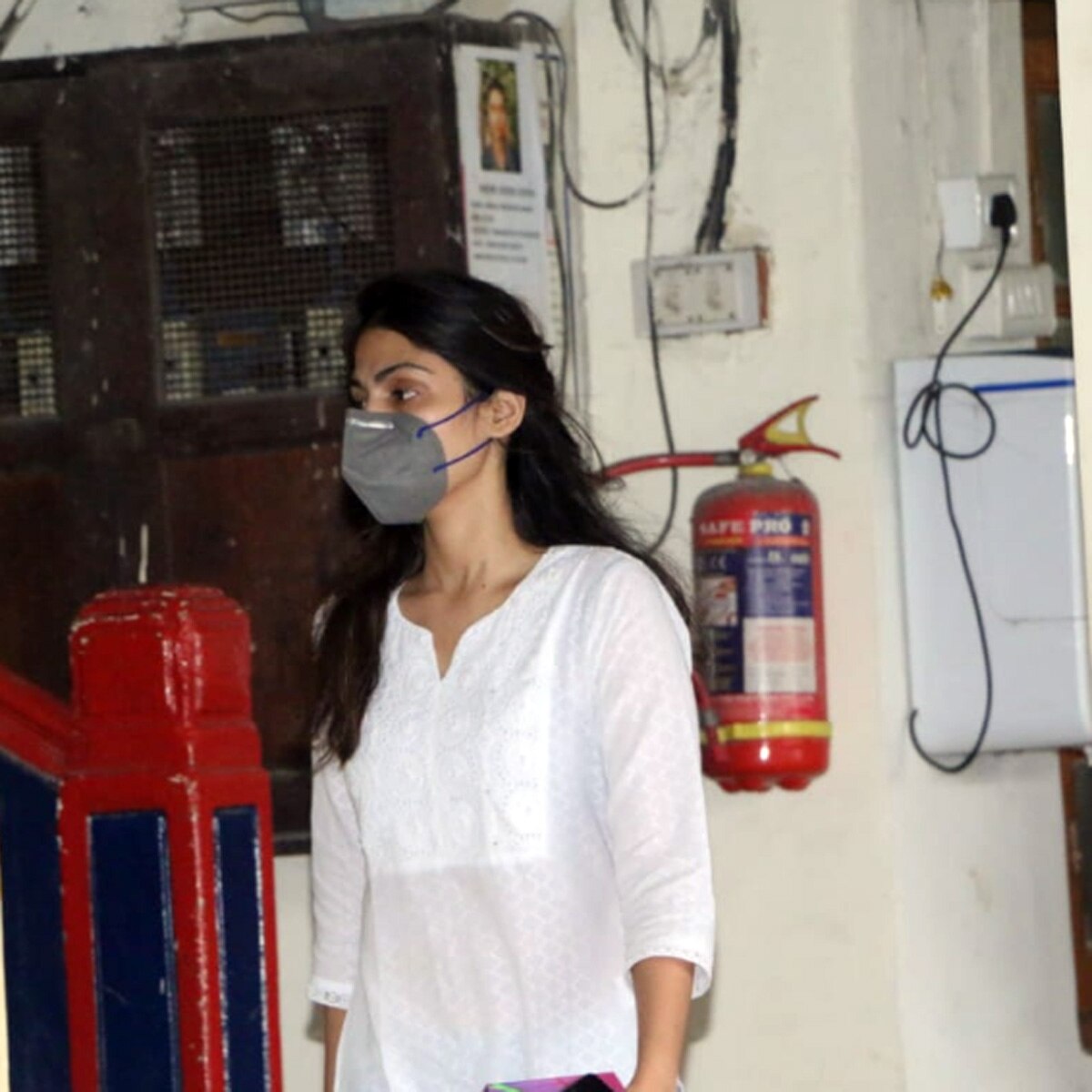 रिया चक्रवर्ती