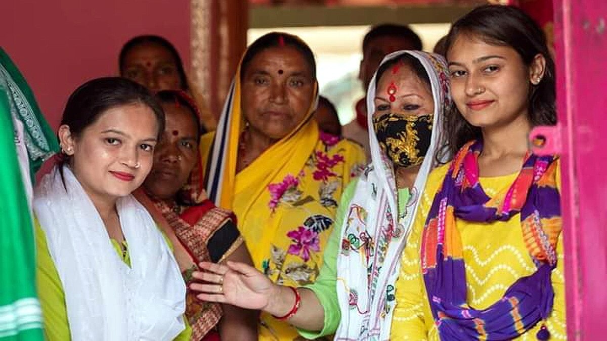  दिव्या प्रकाश से आजतक की खास बातचीत.