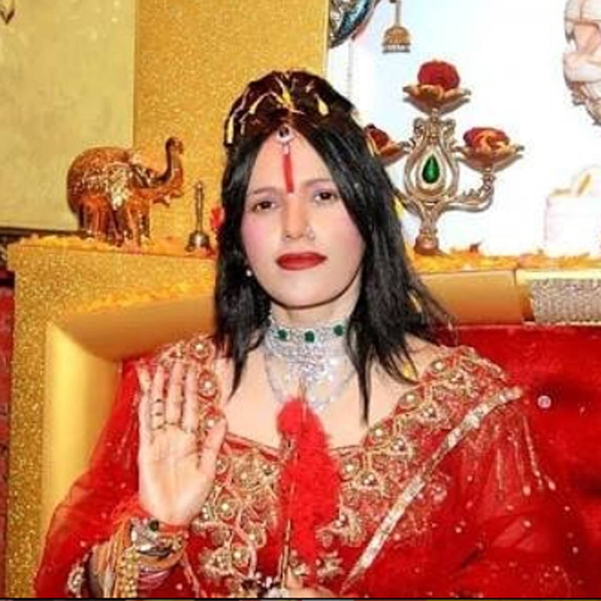  राधे मां