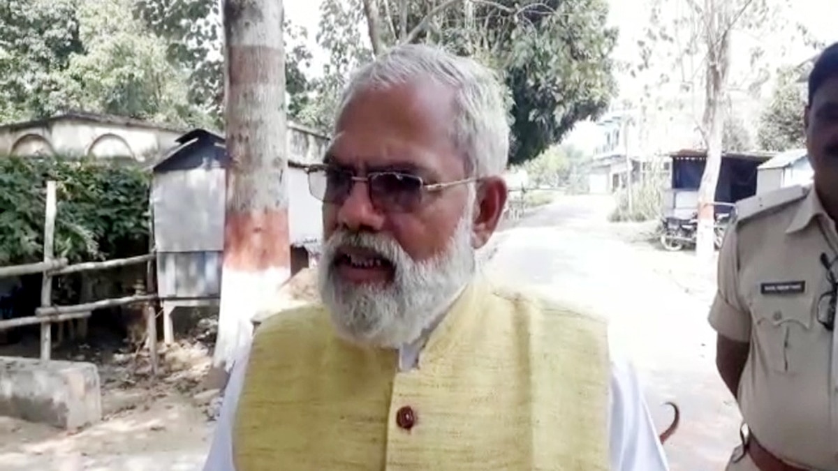 PM Narendra Modi Duplicate Abhinandan Pathak Filled Nomination 