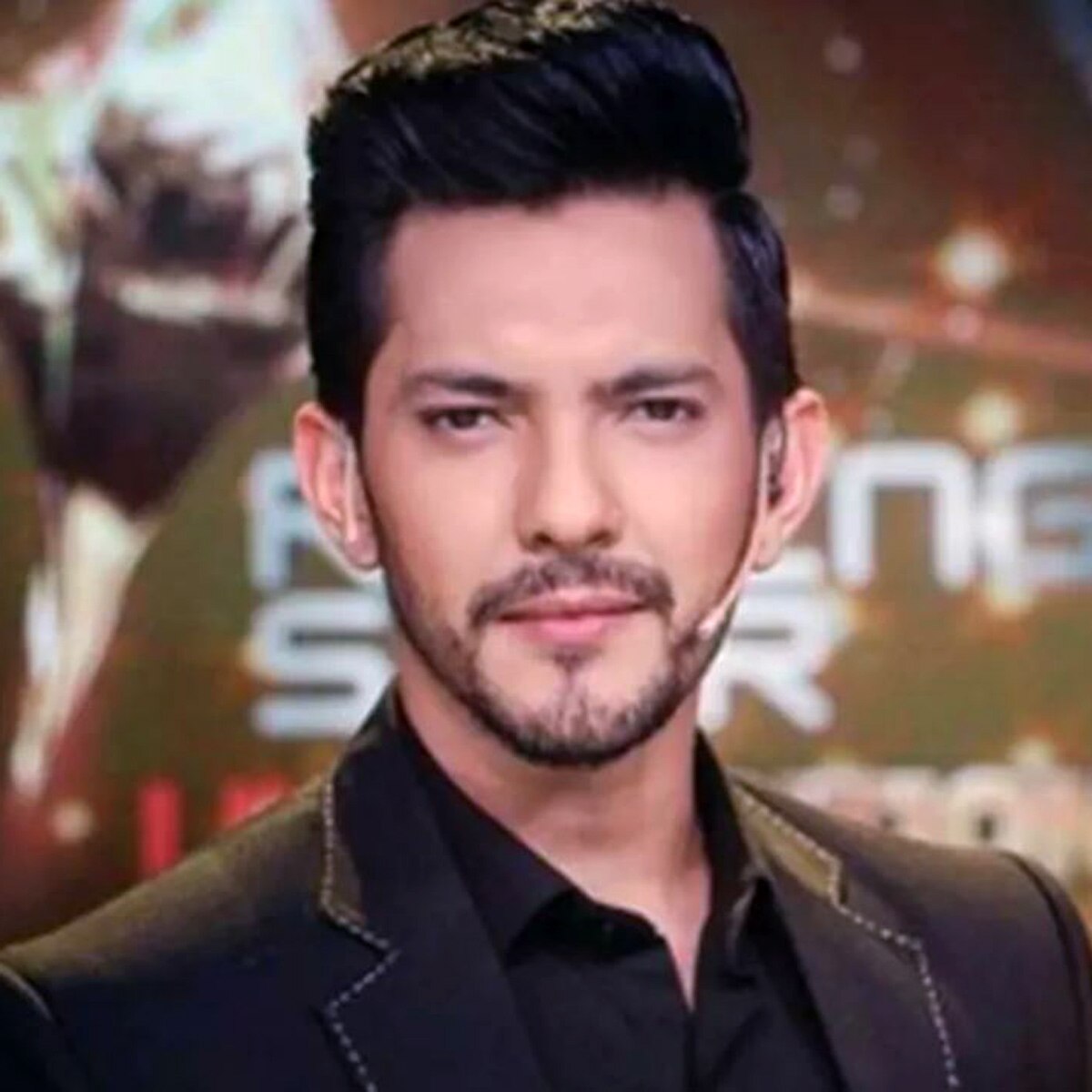 आदित्य नारायण