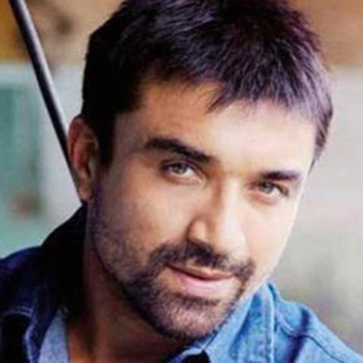 एजाज खान