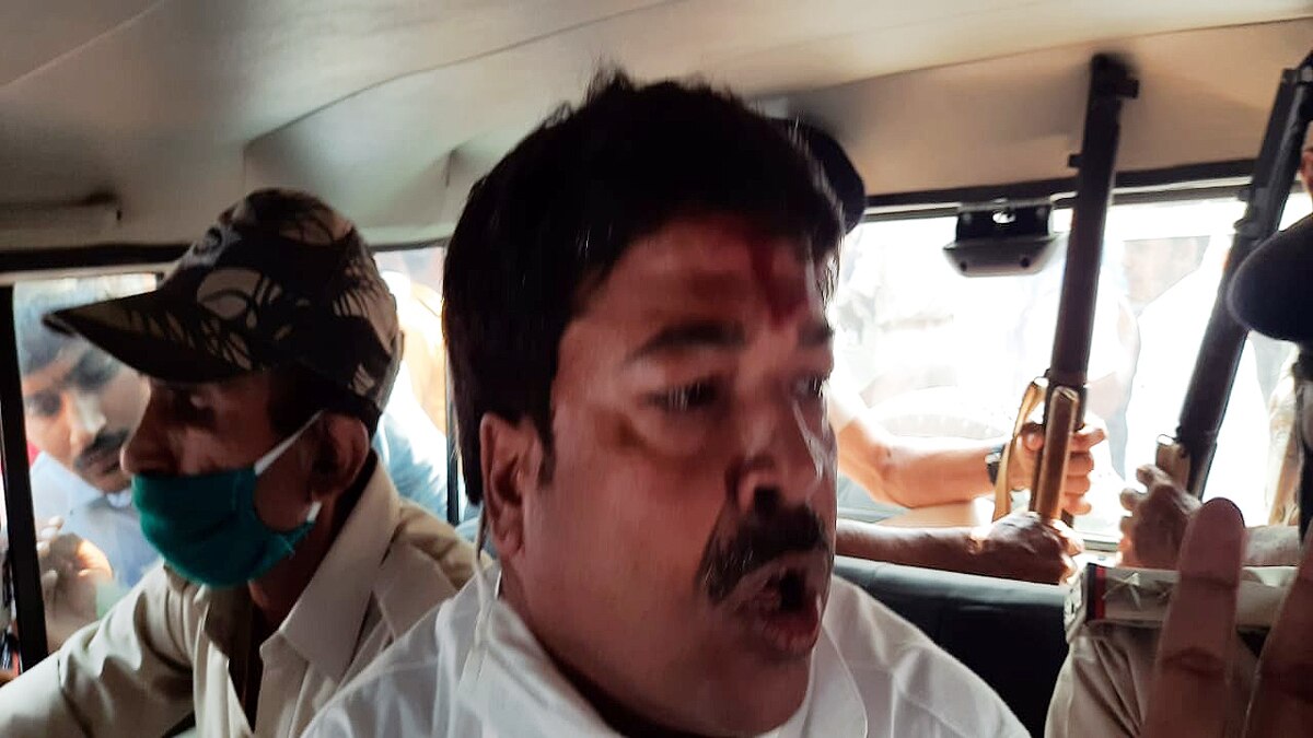 Akhilesh Yadav arrested in SC/ST Case Muzaffarpur