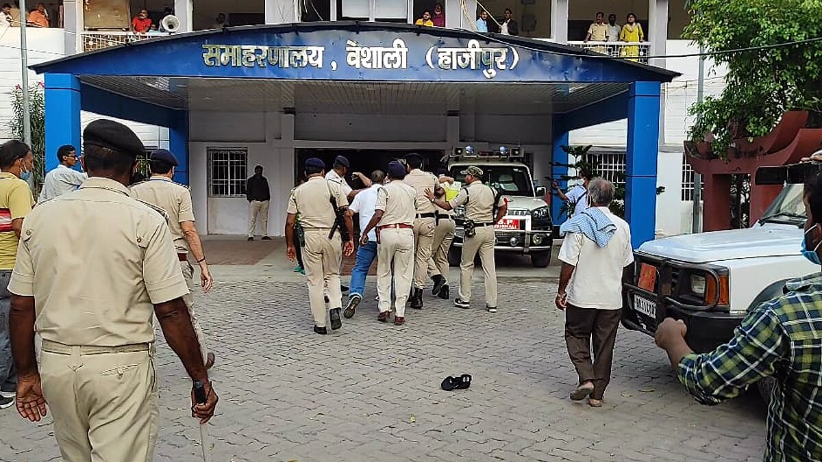 Pushpam Priya Candidate beaten by Police while nomination