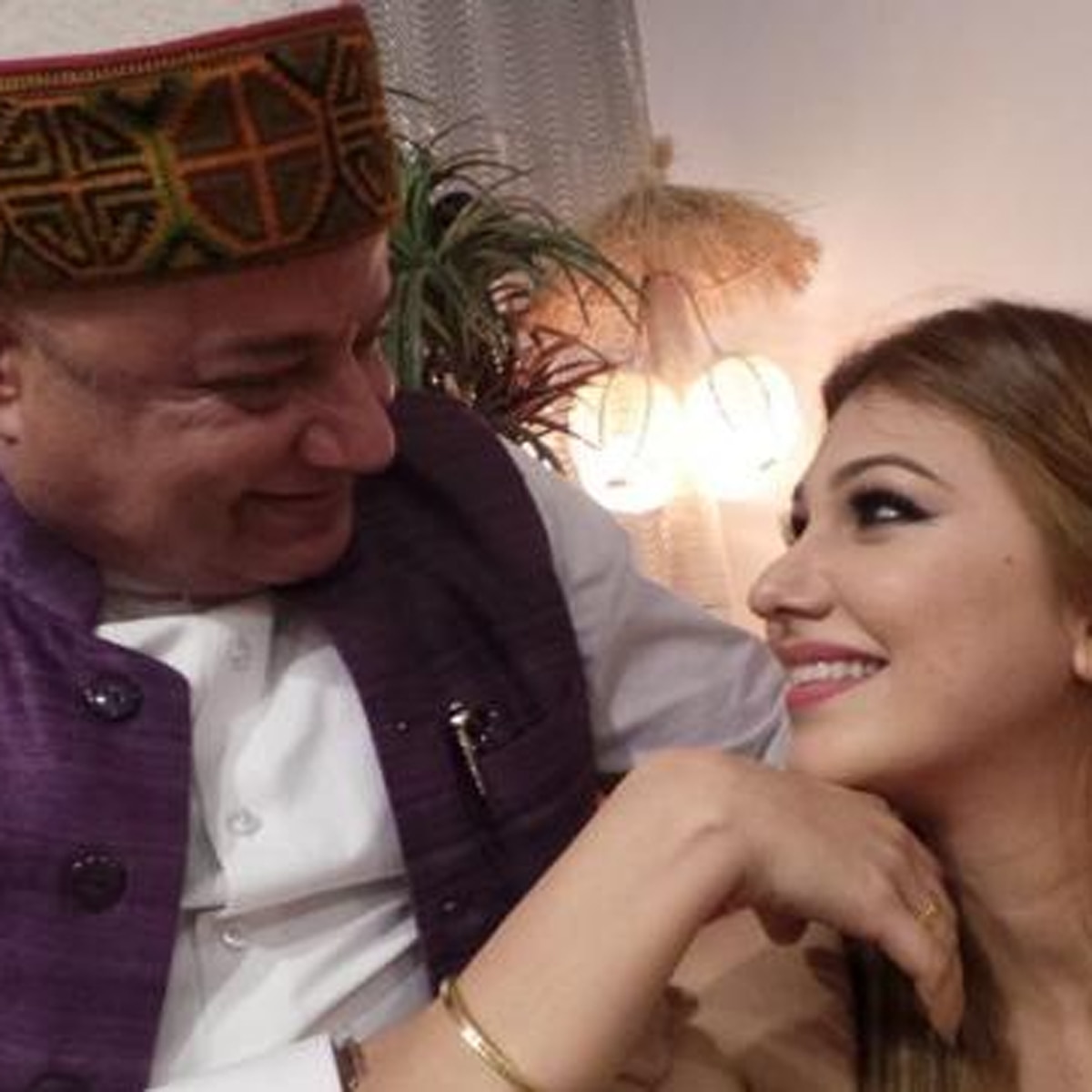 अनूप जलोटा और जसलीन