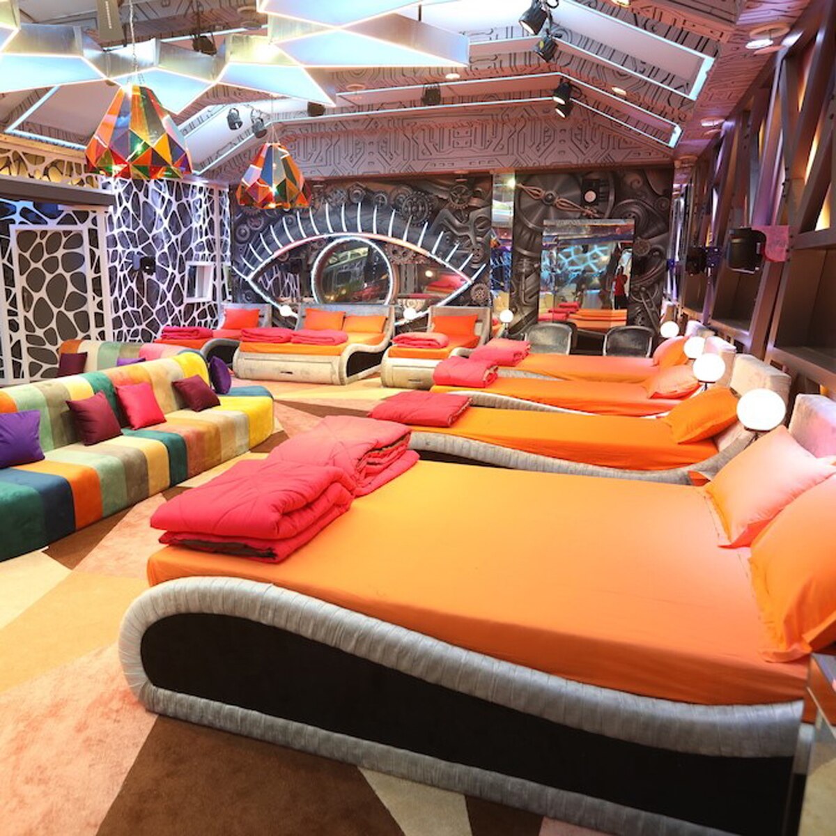 बिग बॉस 14 इनसाइड फोटो