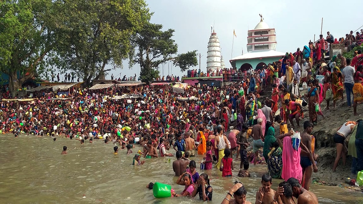  Corona Guidlines Broken on Begusarai Ganges Traffic Jam