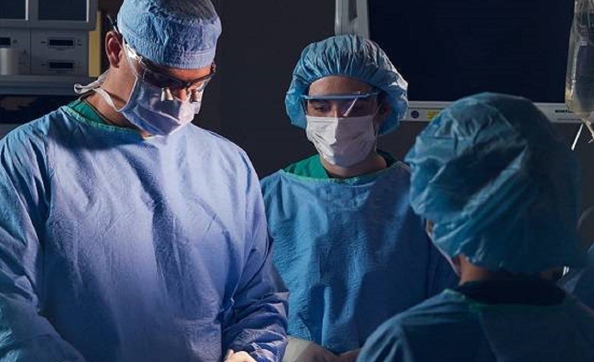 कोरोना वायरस फेफड़ों को बना देता है पत्थर