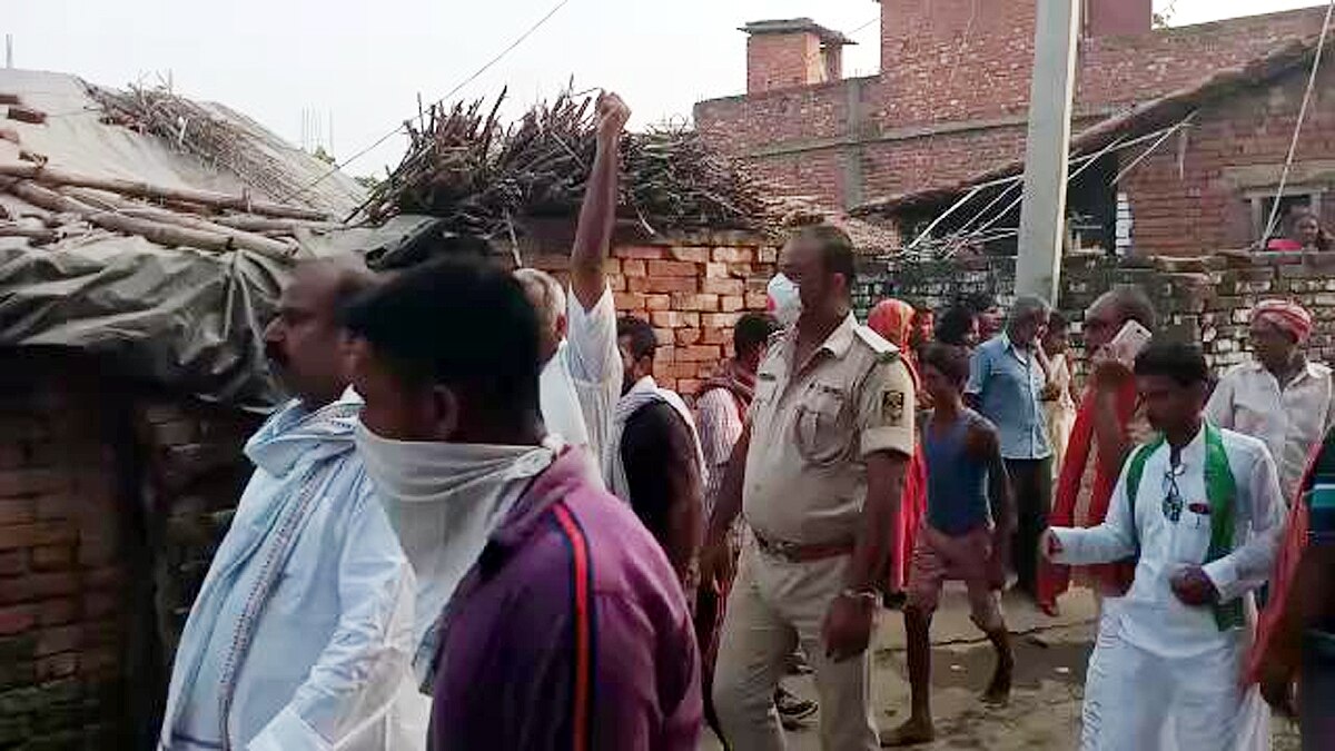 protest against Bihar food supply minister Madan Sahni