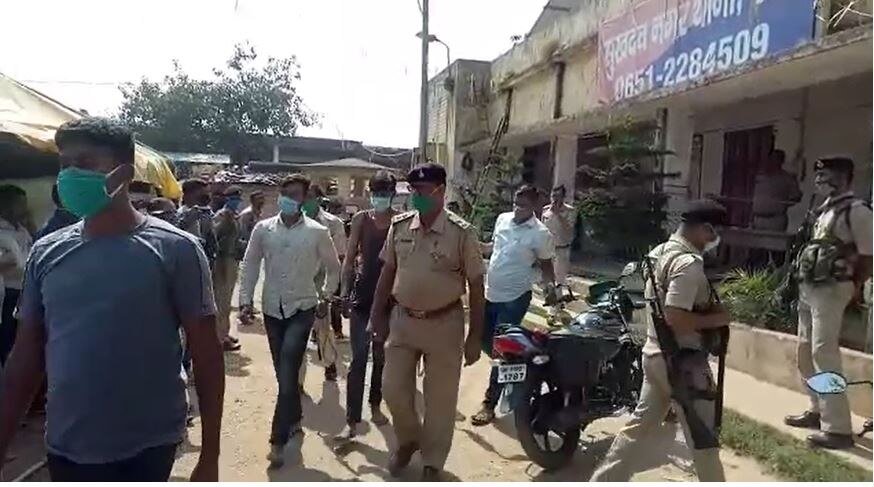 पुलिस की गिरफ्तर में नाबालिग आरोपी