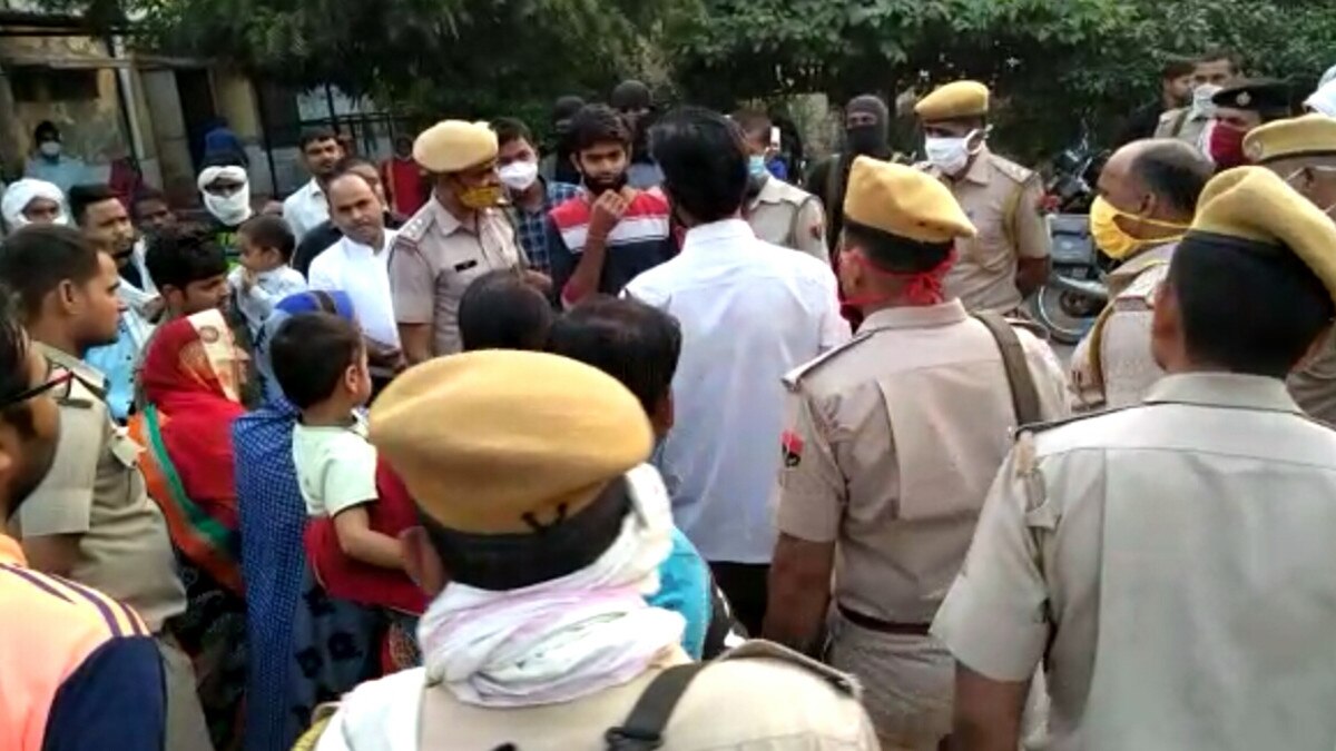 तीन राज्यों के मोस्ट वांटेड कुख्यात डकैत और पुलिस में मुठभेड़.