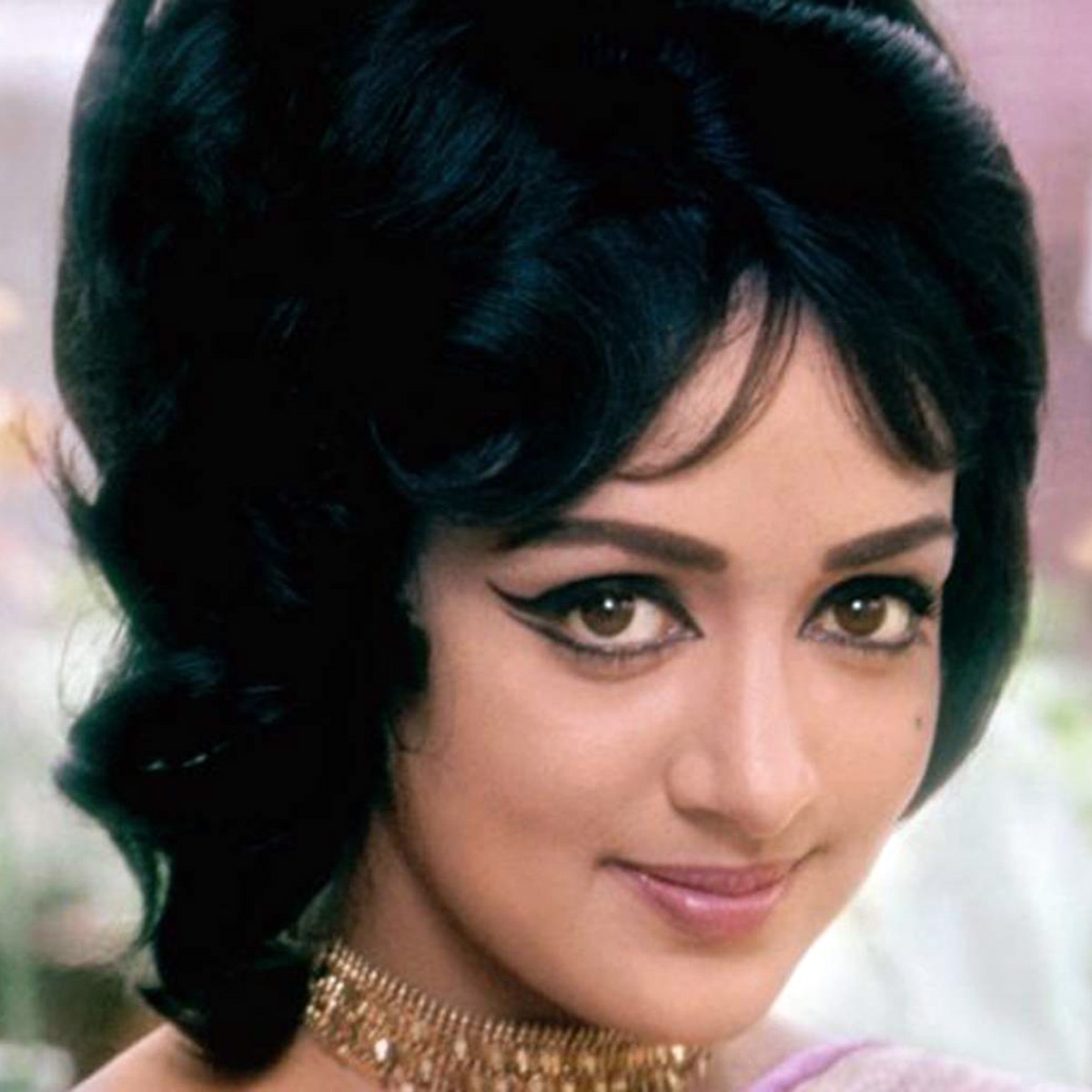 हेमा मालिनी