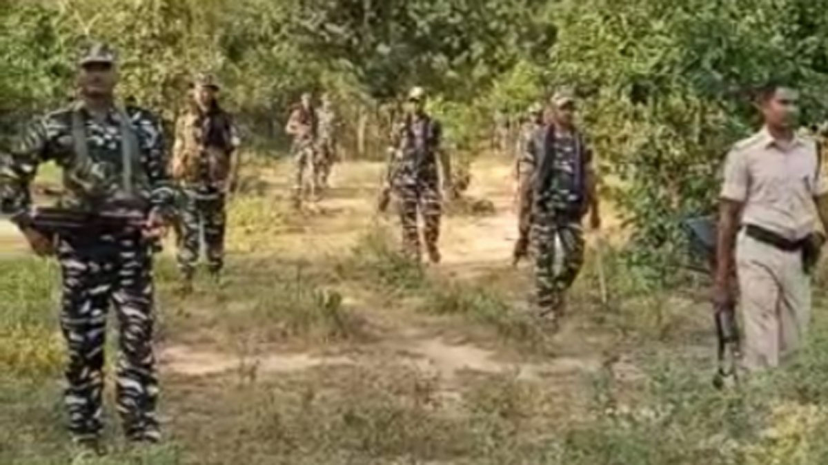 वोटिंग से पहले रोहतास का नक्सली क्षेत्र बना छावनी (फोटो आजतक)