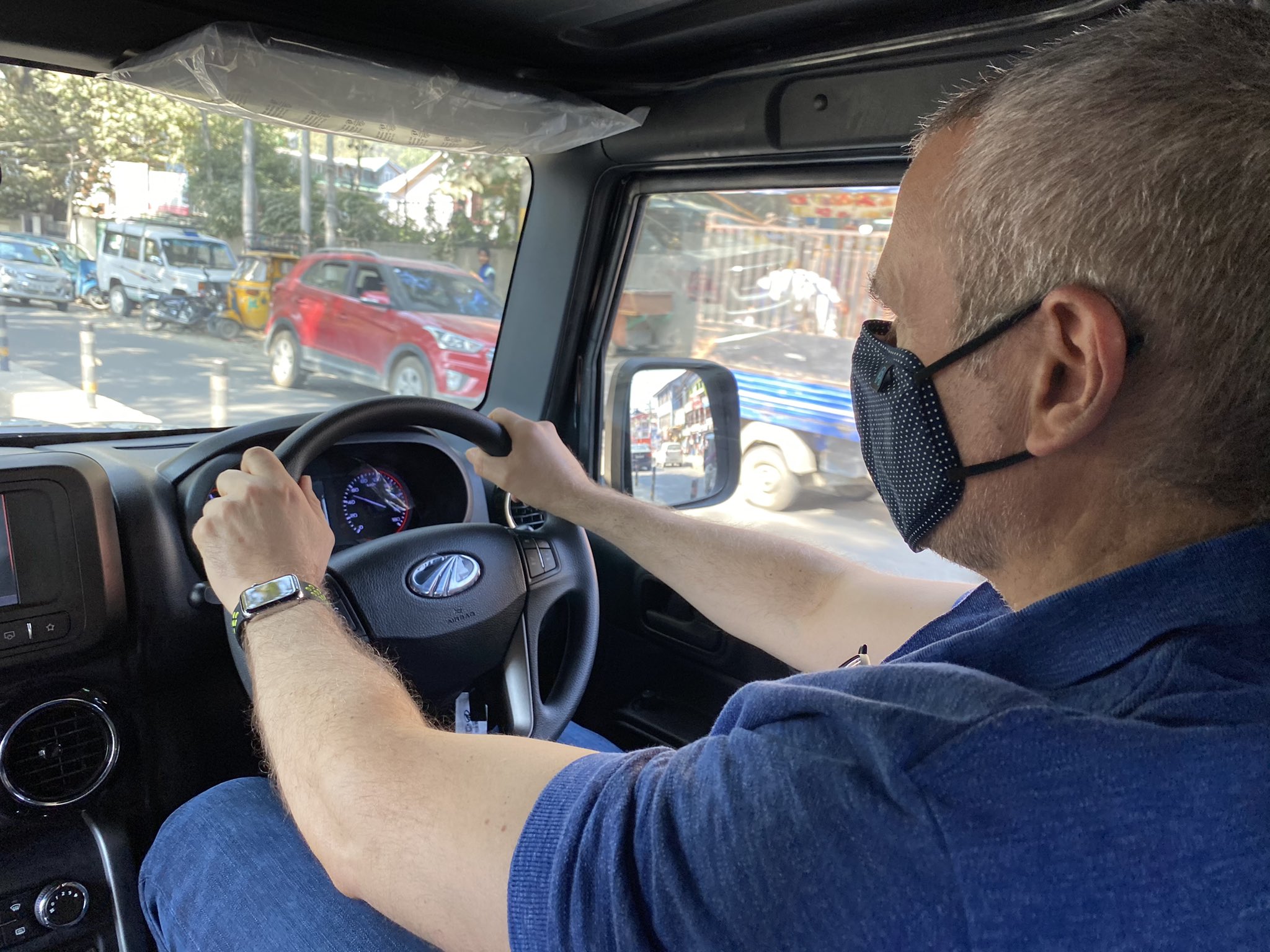 omar abdullah like mahindra thar