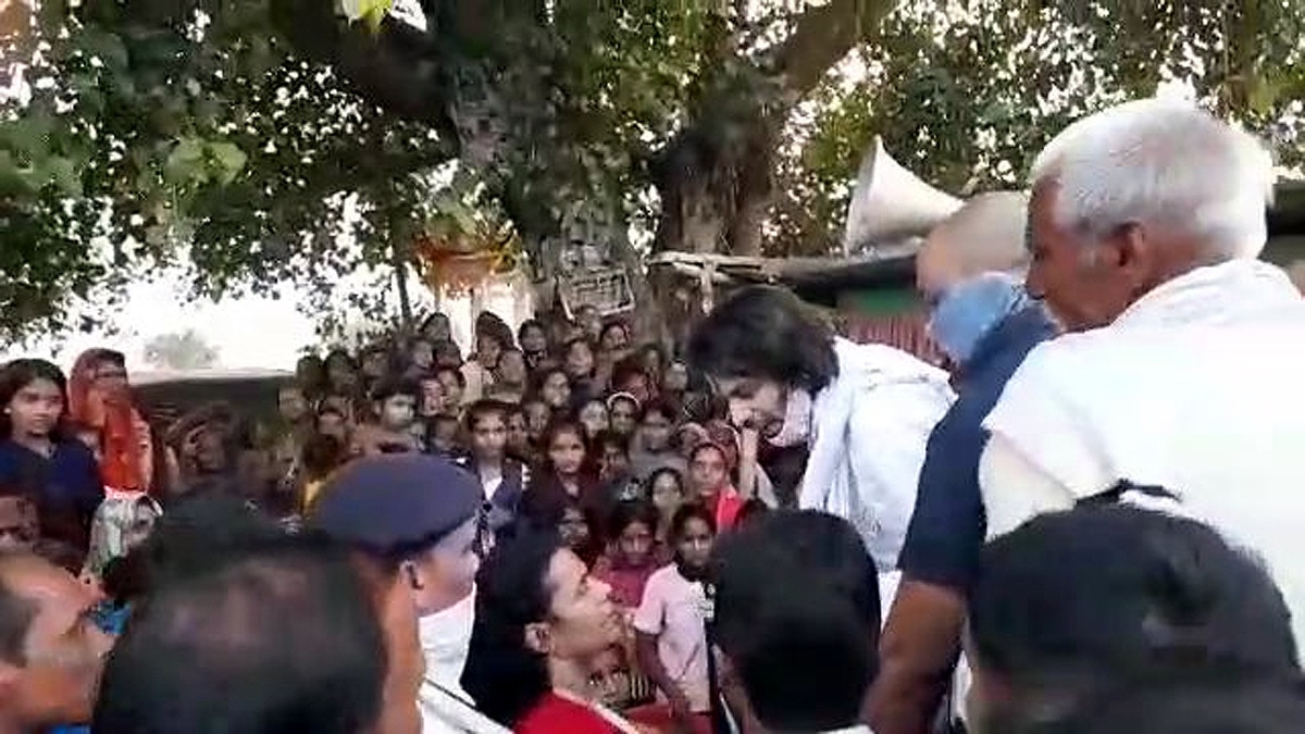 हसनपुर विधानसभा क्षेत्र में चला रहे जनसंपर्क अभियान.