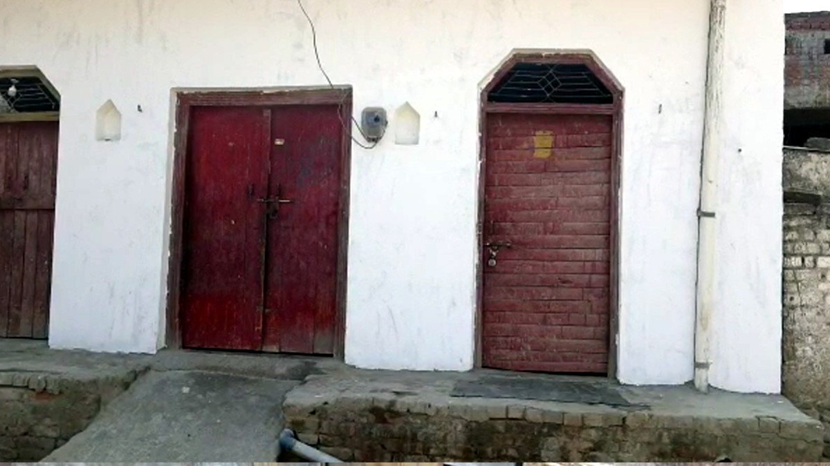 गांव में डेंगू का कहर, एक हफ्ते में 13 लोगों की मौत.