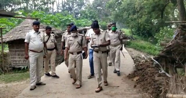 मृतक के भाई ने मृतक की पत्नी, बेटे, दामाद के खिलाफ की शिकायत.