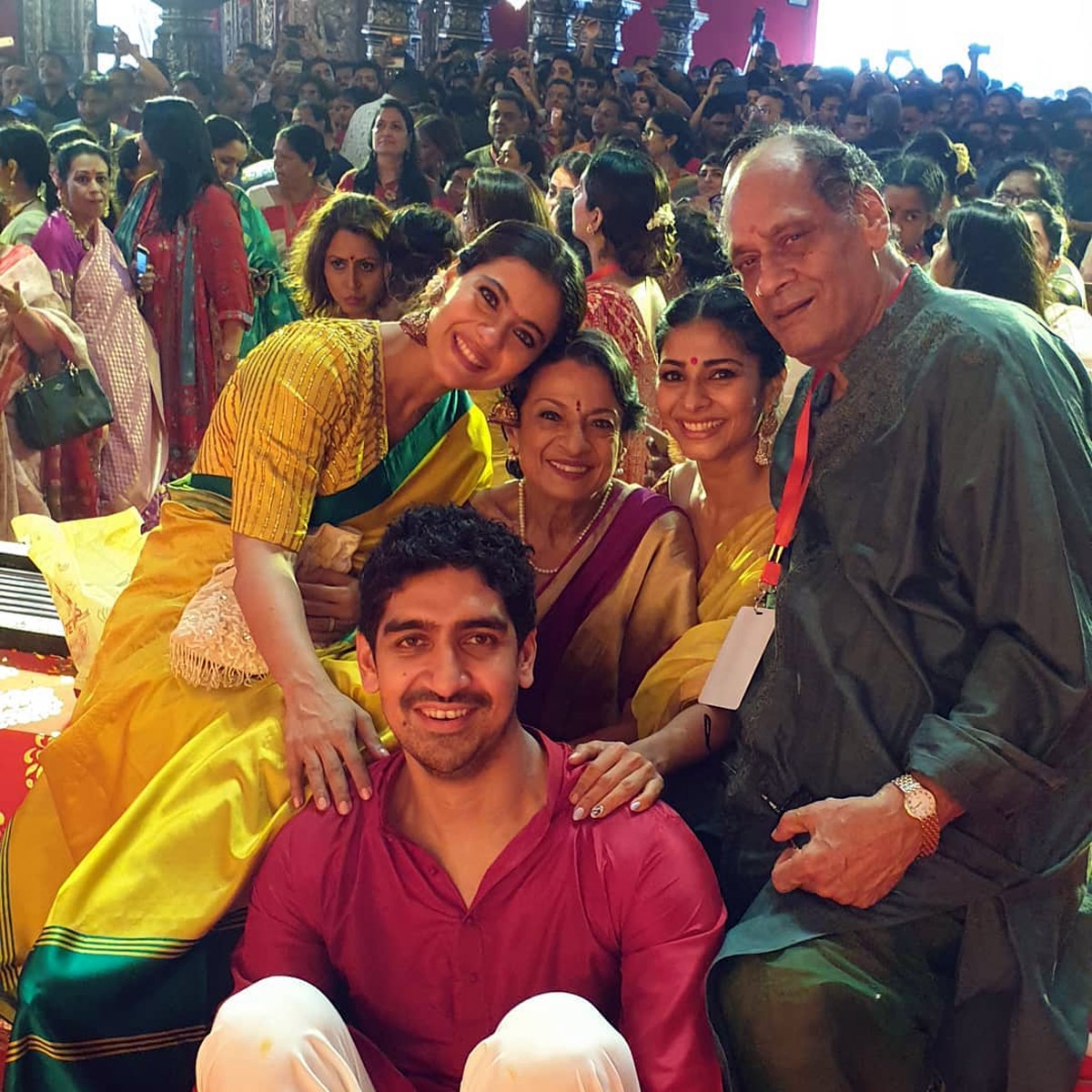 दुर्गा पूजा का जश्न