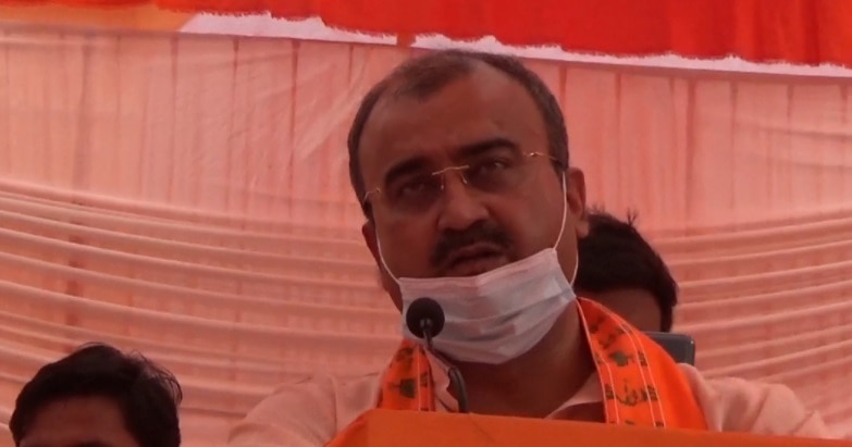 विपक्ष पर जमकर किया हमला.