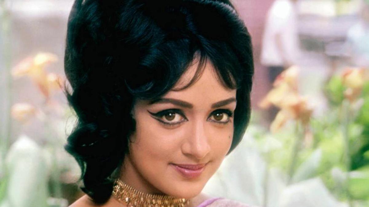 हेमा मालिनी को कैसे मिला था 'ड्रीम गर्ल' का टैग, इसके पीछे है बड़ी स्ट्रैटिजी - Bollywood News AajTak