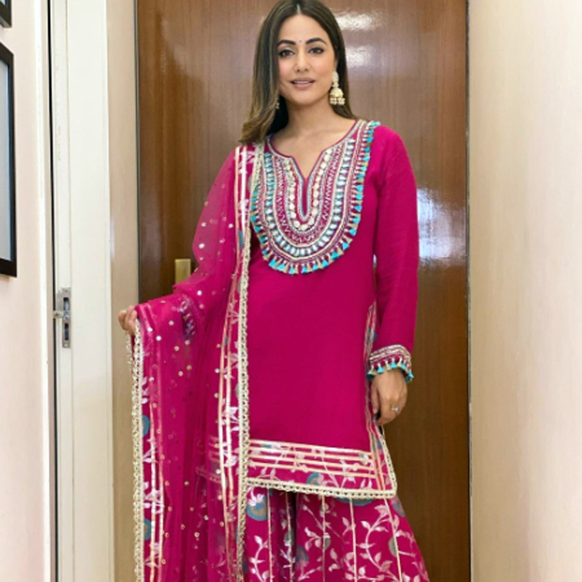 हिना खान 