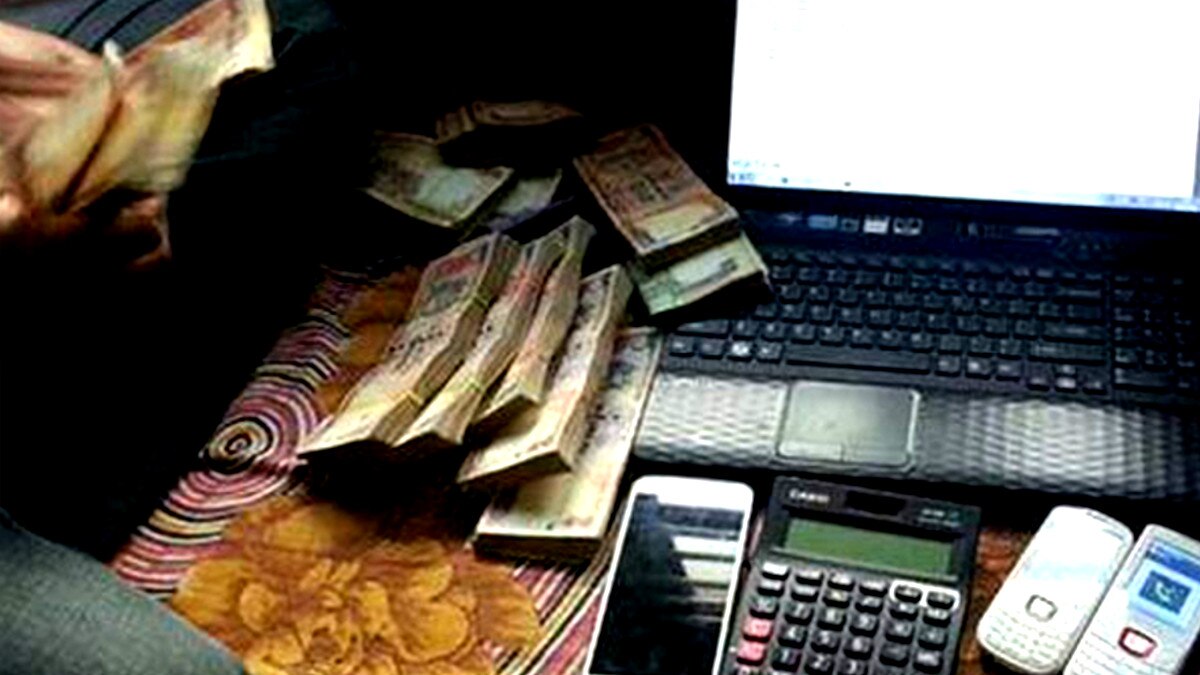 विशेष सॉफ्टवेयर से चल रहा था IPL का सट्टा.