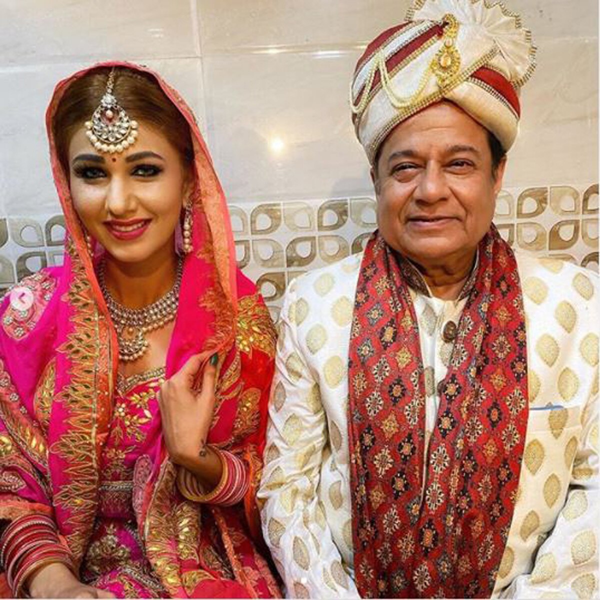 अनूप जलोटा और जसलीन मथारू