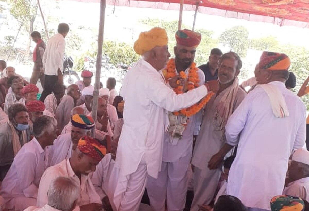 हारे प्रत्याशी के लिए लोगों ने जुटाए 21 लाख