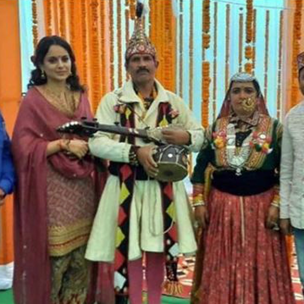 कंगना के भाई की शादी