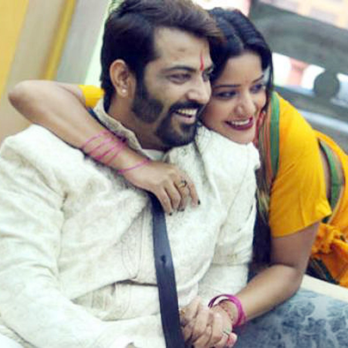 मनु पंजाबी और मोनालिसा