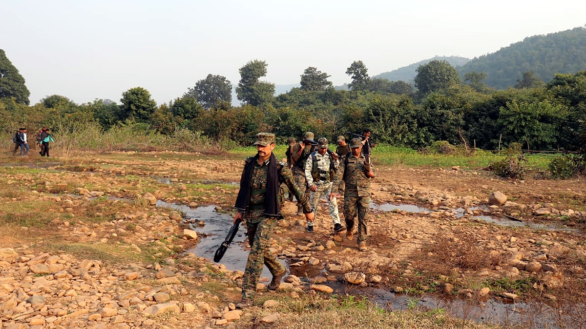 Munger DIG Manu Maharaj Naxal Activity combing operation Bihar Election