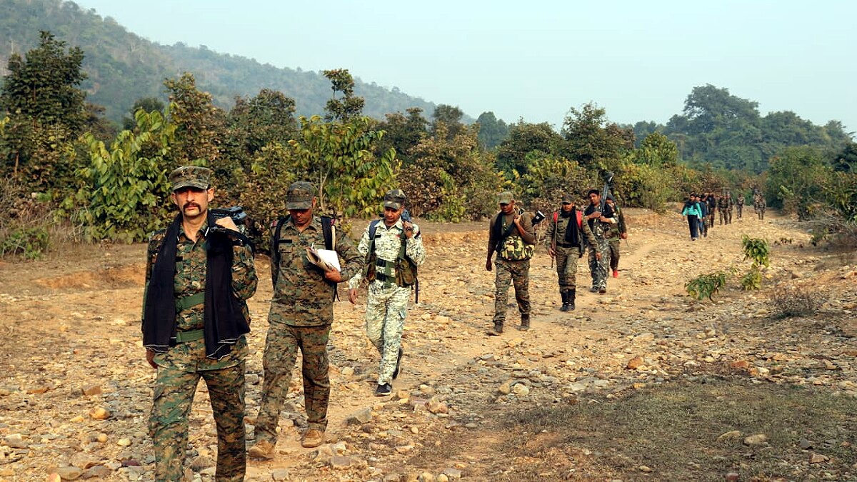 Munger DIG Manu Maharaj Naxal Activity combing operation Bihar Election